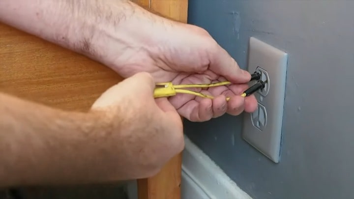 How to Fix Electrical Hums and Buzzes